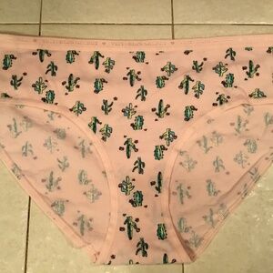 3 Pair VS New Without Tags